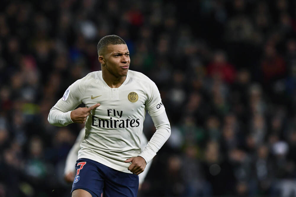 罗马诺：埃因霍温有萨拉赫·埃丁买断条款，但尚未与球员达成协议